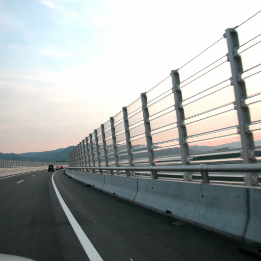 Benefits of Acrylic Noise and Wind Barriers