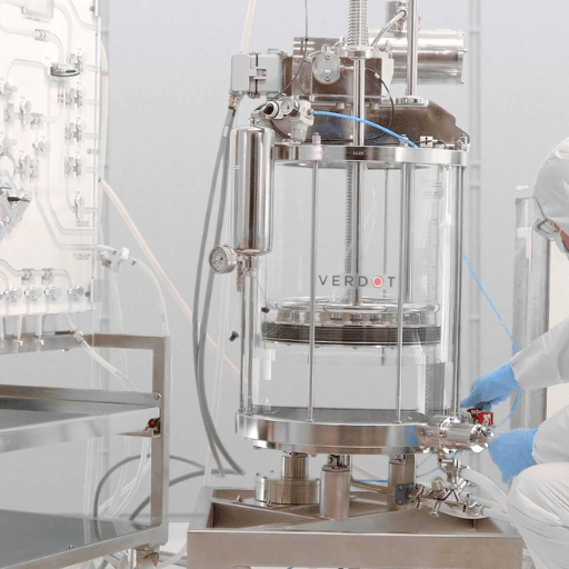 Manufacturing and Maintenance of Acrylic Chromatography Columns